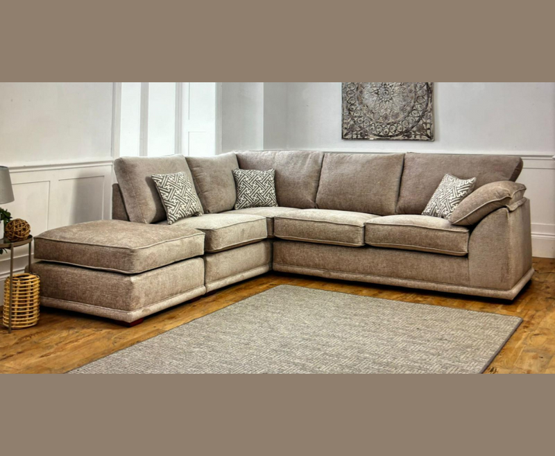 Hartshire Corner Chaise Sofa