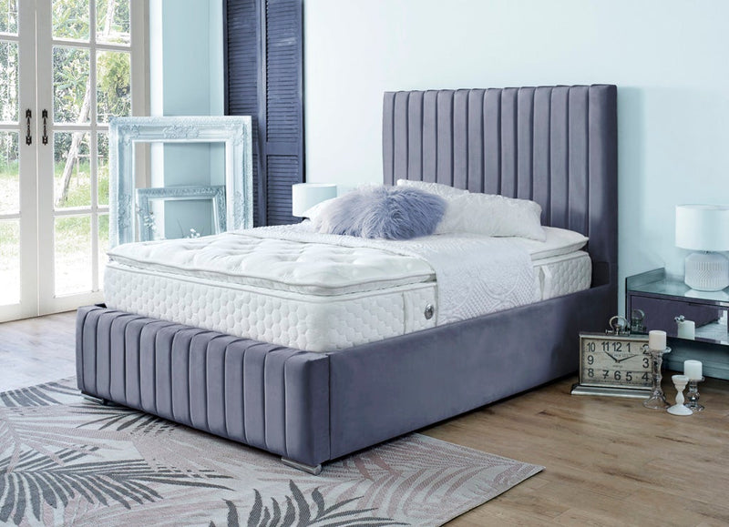 Turin 5ft Kingsize Ottoman Bed Frame- Velvet Blue